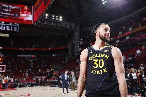 大学生以何种职业态度备战NBA？大范甘迪：很简单 学库里😄
