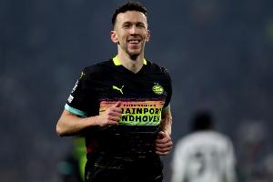 佩剑出鞘！36岁佩里西奇两回合两球斩尤文，在埃因霍温22场造14球