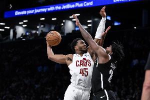 米切尔：我们休息了一段时间&需要重新找回节奏 今晚打得不容易