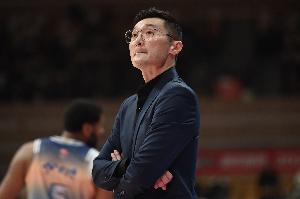 5外援！刘炜：每天演练不同阵容 若有新外援要根据对手进行取舍