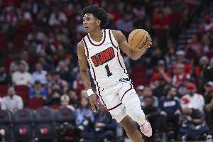 翻江倒海！阿门半场7投6中得12分2板3助 正负值+23全队最高