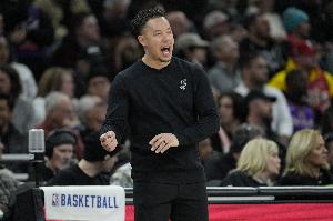 米奇-约翰逊：我们面对逆境展现了拼搏精神 我感到无比骄傲