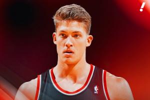 🚨因反犹淡出NBA！迈尔斯-莱昂纳德宣布退役！
