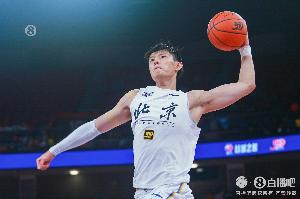 🤩男篮的未来！曾凡博14中11三分6中5疯狂暴扣爆砍生涯新高33分