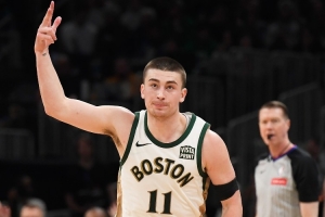 普理查德单场40+10+5+10记三分 哈登表哥后NBA历史第3人