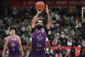 💰奖金翻倍！媒体人：今天北控发赢球奖 应该给里勒5倍奖金！