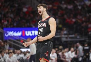 鹈鹕第三节断电！火箭单节轰33-15领先鹈鹕18分 直接反超15分！