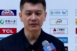 杨鸣：球队大败时不是一无是处 大胜时也不是没有东西值得去总结
