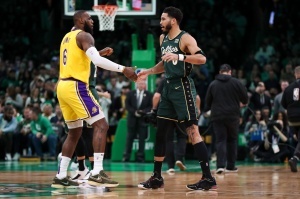 NBA彩经：湖人难敌绿军 勇士拿下活塞 火箭再胜鹈鹕 雄鹿胜魔术