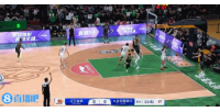 今天外线手感很热！赵继伟先顶人干拔三分&再兜出来果断三分！