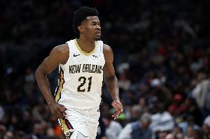 菜鸟丨黄蜂鲍14+4 鹈鹕中锋米西14+6+4 猛龙45号秀压哨绝杀超时！