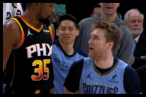 👀斯潘塞进3分嘲讽杜兰特：我刚才是空位 KD：把你臭嘴闭上🤬