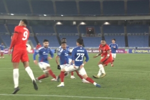 半场数据：海港射门8-6领先&射正4-5 控球率传球成功率均高于横滨