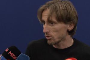 魔笛谈小蜘蛛二次触球违例：这就是规则，他很不走运，这就是足球