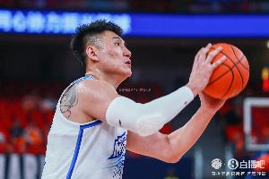 😳三分不准还投！常林三分10中2拿10分3板4助 出现3失误