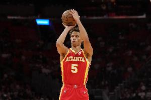 奥孔武：我认为丹尼尔斯是本赛季的DPOY 为他感到骄傲
