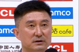 杜锋：这场比赛的强度和季后赛是一样 全队场上的阅读能力需提高