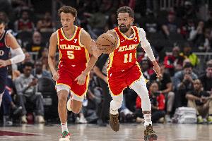 NBA历史上最年轻的单季200+抢断先生！特雷-杨：丹尼尔斯DPOY