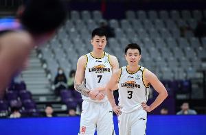 沈阳日报：5连胜&球队状态明显回升 辽篮重燃挺进前四希望