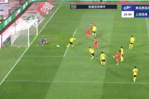 这球漂亮！19岁李新翔单挑西海岸防线破门，海港扳回一球！