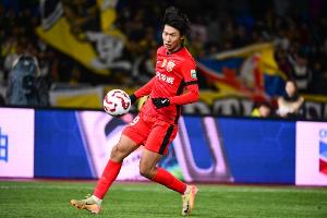 东体：李新翔曾获得鲁迅青少年文学奖一等奖，实打实的文武双修