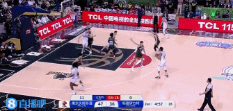 扎实！阿不都强行抛投打进+空切上篮打三分+打板抛投刷屏
