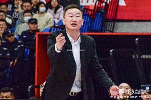 妻子：不信刘维伟家人会写低俗失真文章 即使是真的也是护子心切