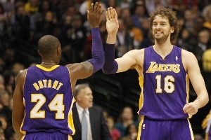 常规赛≠季后赛⚡️NBA22支胜场65+球队🧐1队遭黑八 73胜没夺冠