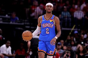 预测一波！甜瓜：亚历山大MVP 丹尼尔斯DPOY 康宁汉姆MIP