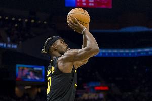 😤巴特勒4月份至今59罚57中 命中率高达96.6%