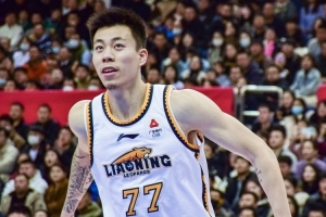 段冉：高端局只要有一点失误都会被惩罚 张镇麟最后三分有待商榷