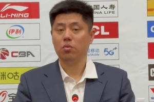 潘江：一直提醒大家不要看名次 抱着以弱拼强态度&今天做得不错