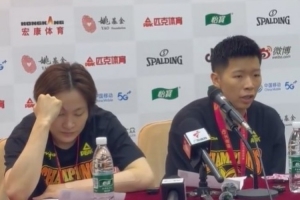 黄思静：和杨力维带病上场 站到场上已经是胜利 最终拼下了总冠军