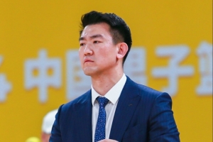 季孟年：广厦想赢球且尽可能减少消耗 此役因为混乱轮转导致失败