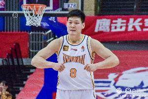 离奇！张宁半场4中0颗粒无收 但正负值+22最高