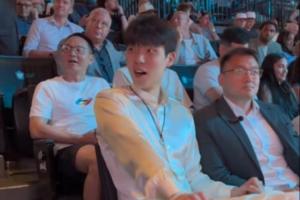 😂真实！杨瀚森提前得知被选中😂疑似小爆粗口：16啊！牛逼！