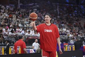 媒体人：张子宇本身就是挂 日本的投射更容易受体能影响