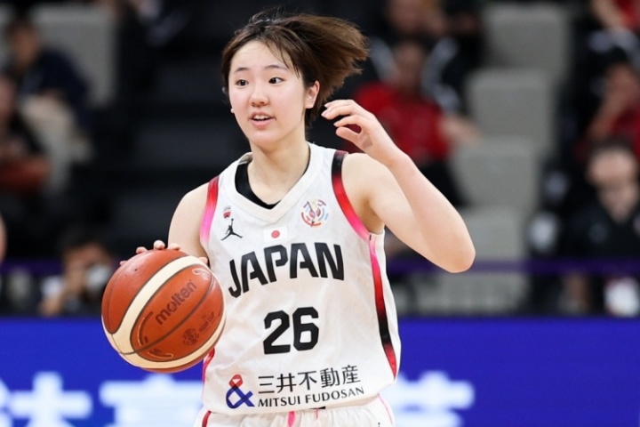 状态爆炸👀田中心首节三分5中5 爆砍日本女篮全队27分中的21分