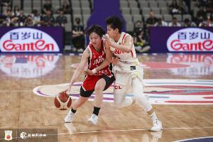 媒体人：田中心有出色的攻击力和大局观 往后再经历打磨会更强