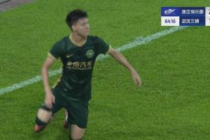 赛季第11球！王钰栋头球破门，浙江2-1反超三镇