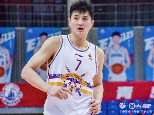 俞长栋向北控告别：5年相伴 感恩于心 感谢俱乐部&教练&队友&球迷