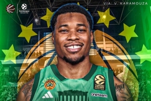 欧媒：霍姆斯和帕纳辛纳科斯签约两年 明夏有NBA跳出选项