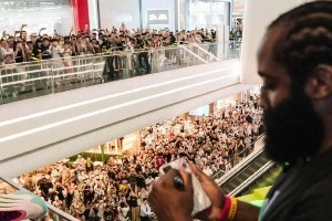 哈登致谢中国球迷：每年你们都给我满满的爱 我的感激无以言表