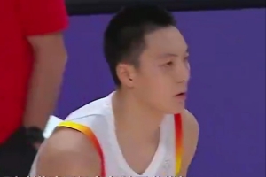 刘玉栋：男篮队员的努力只局限于他们认为很努力 但还要有成绩