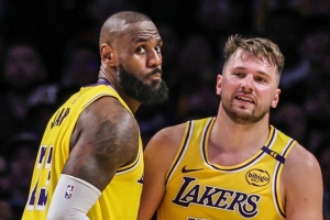 NBA高管：湖人有望打入分区决赛 他们引入艾顿和斯玛特后变强了