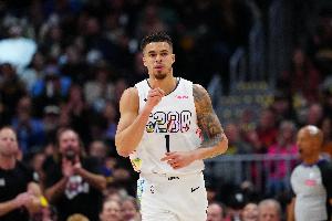 波特：NBA当然有老詹这种训练狂 但也有很多人拿了大合同就混日子