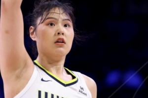 媒体人谈李月汝赛季报销：非常惋惜 飞翼不会用人 可以再找找机会