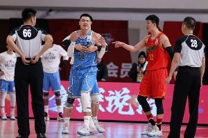北京球迷有福！张玉宁：bb什么？翟晓川：业余的教我职业的？
