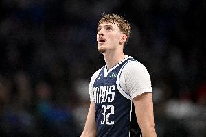 独行侠VS爵士裁判报告：漏吹弗拉格加时对科迪·威廉姆斯犯规