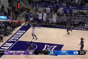 球探都在看！AJ·迪班萨再献show time 快攻一条龙小风车折叠暴扣